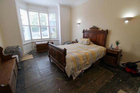 2a, Belmont House Belmont Road, Wrexham, LL13 7PW