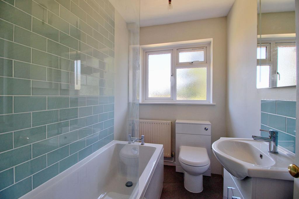 Upstairs Bathroom