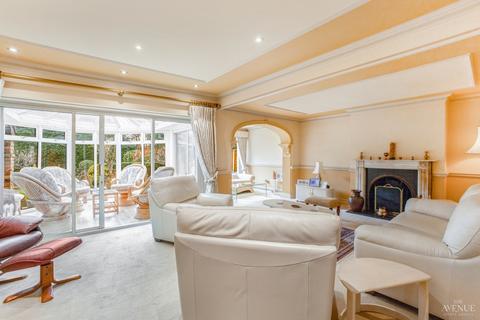 5 bedroom detached house for sale, Claverdon Drive, Sutton Coldfield, Staffordshire, B74