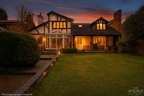 11 Claverdon Drive, Little Aston, Sutton Coldfield, B74 3AH