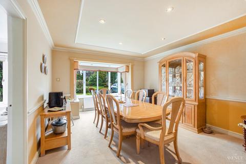 11 Claverdon Drive, Little Aston, Sutton Coldfield, B74 3AH