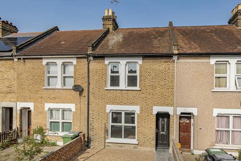 53 Engleheart Road, London, SE6 2HN