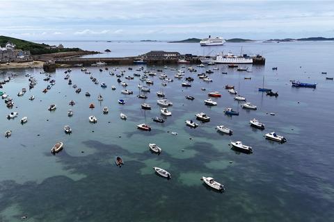 undefined, Strand, Isles of Scilly TR21