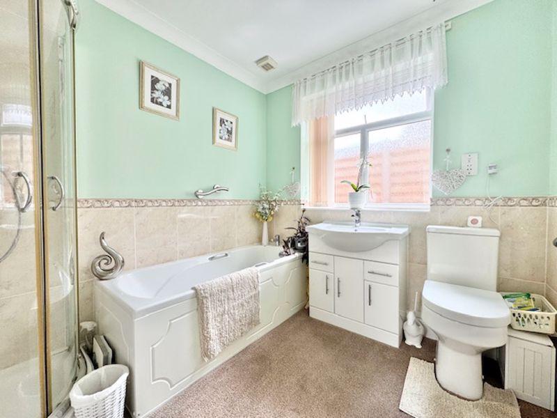 Annexe bathroom