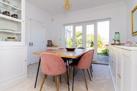 4 bedroom detached house for sale, Tower Place, Warlingham