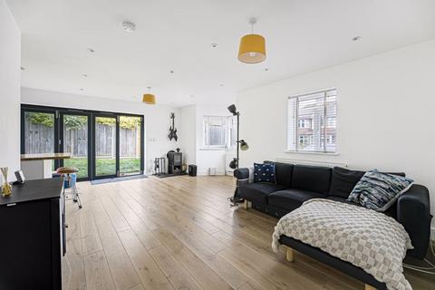 33a Woodside Road, Bexleyheath, DA7 6LB