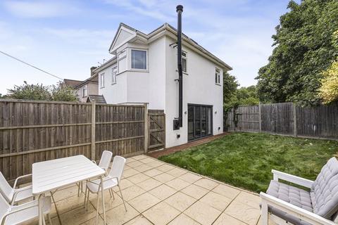 33a Woodside Road, Bexleyheath, DA7 6LB