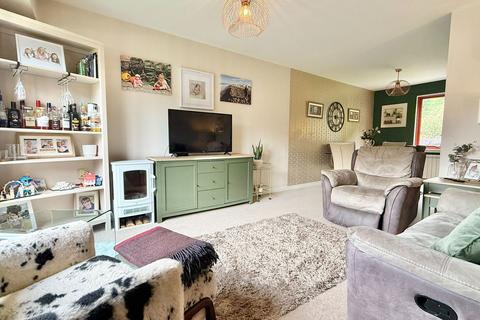 2 bedroom semi-detached house for sale, 37 Birch Drive, Maryburgh, Dingwall, IV7 8ES