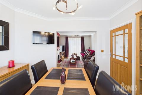 3 bedroom semi-detached house for sale, Highmead Road, Ely, Cardiff, CF5