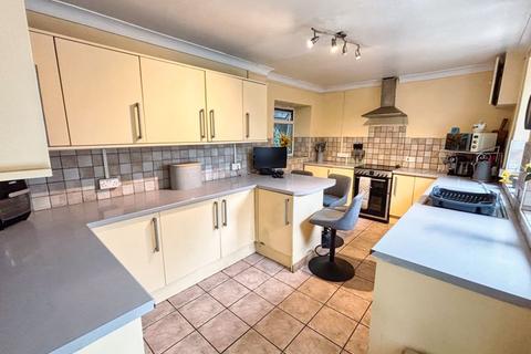 4 bedroom semi-detached house for sale, Pentyla, Sarn Hill, Sarn, Bridgend CF32 9RW
