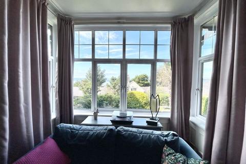 Bodfor Esplanade, Penmaenmawr, LL34 6LY