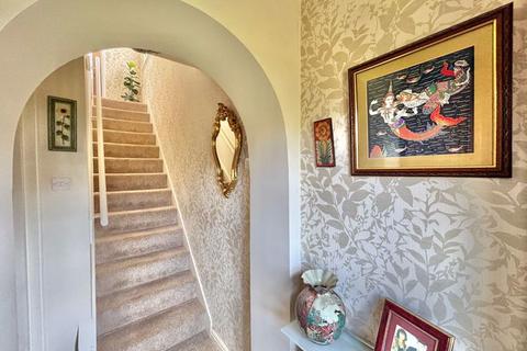 3 bedroom semi-detached house for sale, Sundridge Road, Great Barr,  Birmingham B44 9NY
