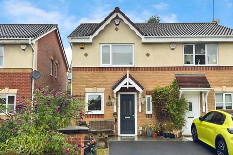 2 bedroom semi-detached house for sale