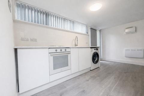 undefined, (Bills Included) Studio Annex To Let - HP11