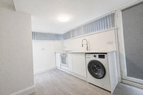undefined, (Bills Included) Studio Annex To Let - HP11