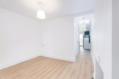 6 Gladstone Road, Croydon, CR0 2BQ