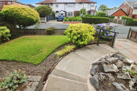 19 Daneshill, Prestwich, Manchester, M25 2QL