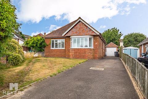 8 Craigmoor Close, Bournemouth, BH8 9LU