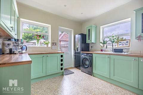 8 Craigmoor Close, Bournemouth, BH8 9LU
