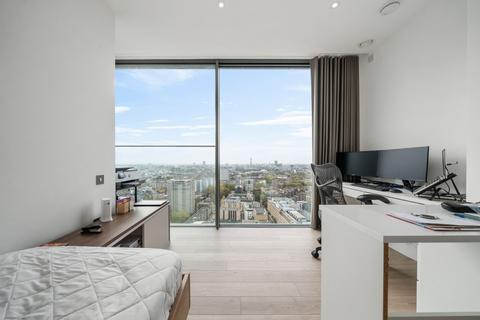 2 bedroom apartment to rent, Carrara Tower, Bollinder Place, London EC1V