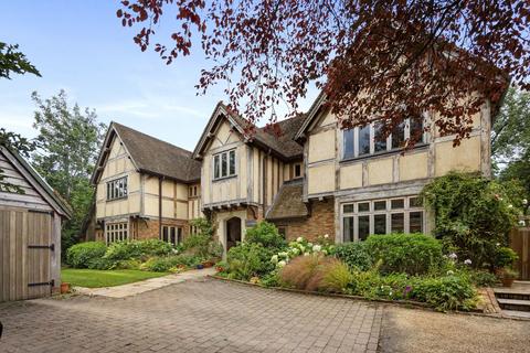 undefined, Meadow Bank, East Horsley