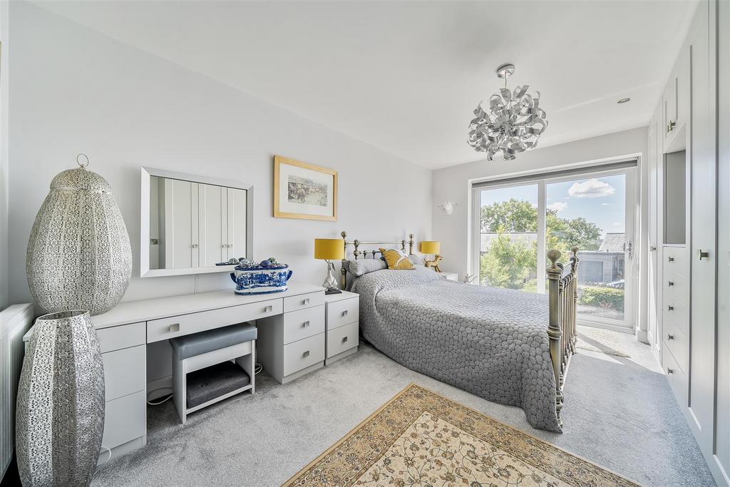 Principle bedroom