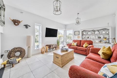 4 Berrys Meadow, Spreyton, Crediton, EX17 5DU