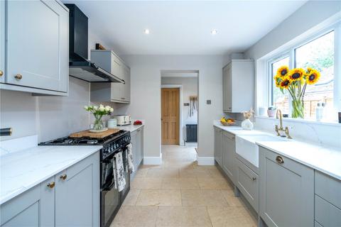 3 bedroom semi-detached house for sale, Meadowgate, Bourne, Lincolnshire, PE10