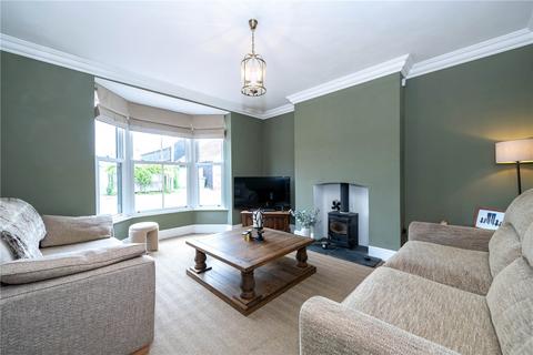 3 bedroom semi-detached house for sale, Meadowgate, Bourne, Lincolnshire, PE10
