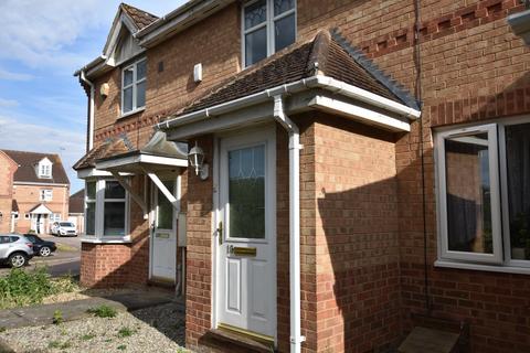 2 bedroom terraced house to rent, Meadenvale, Peterborough, PE1