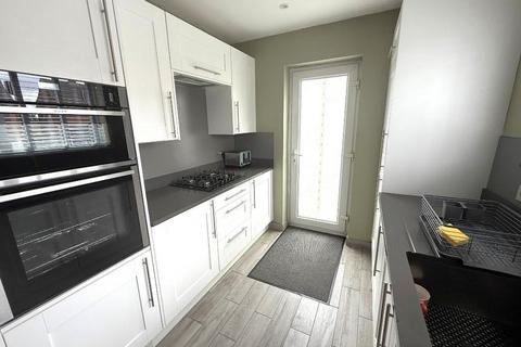 3 bedroom end of terrace house for sale, Icknield, Luton LU3