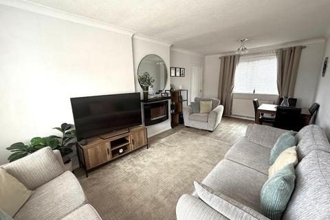 3 bedroom end of terrace house for sale, Icknield, Luton LU3