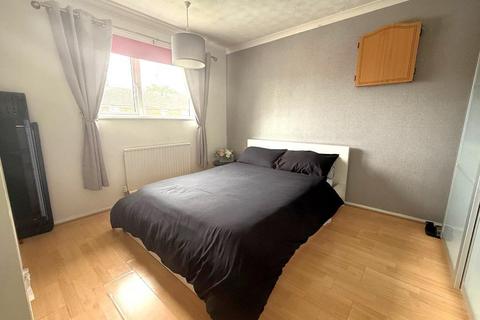 3 bedroom end of terrace house for sale, Icknield, Luton LU3