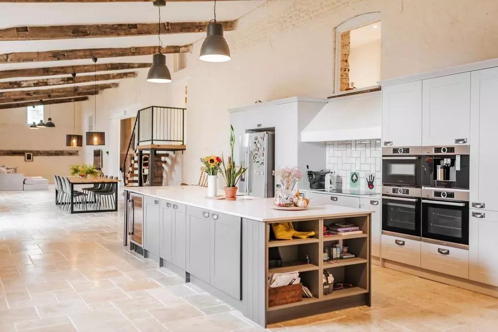 Kitchen Area