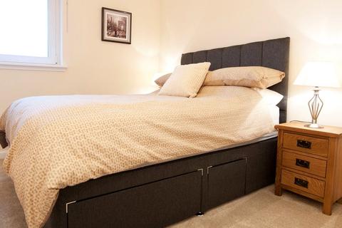 2 bedroom flat to rent, Holland Street, Aberdeen, AB25
