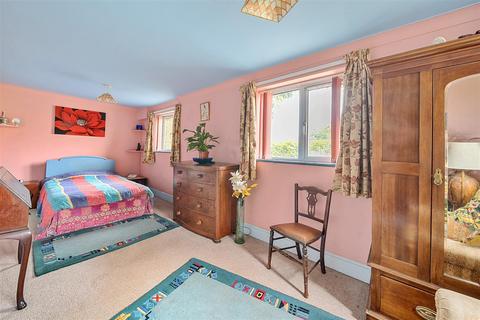 Jumar Dray Road, Higher Odcombe, Yeovil, BA22 8UG