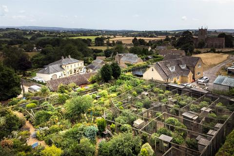 Jumar Dray Road, Higher Odcombe, Yeovil, BA22 8UG