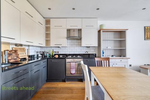 undefined, Auckland Road, London, SE19