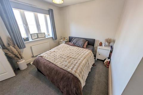 3 bedroom end of terrace house for sale, Blockley Road, Hadley, Telford, Shropshire, TF1