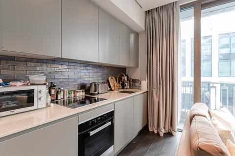 Studio for sale, Victoria Street, Westminster, SW1H