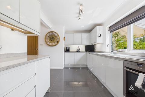 20 Jacks Lane, Marchington, Uttoxeter, ST14 8LW