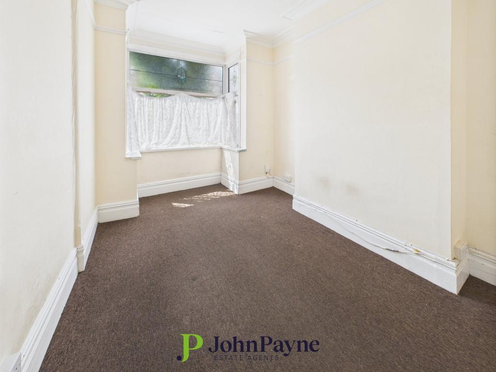 Reception/Bedroom