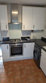 3 bedroom semi-detached house to rent, Stacey Avenue, Wolverton, Milton Keynes