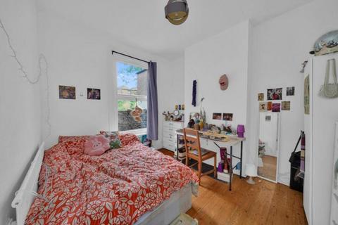 6 bedroom terraced house to rent, N19