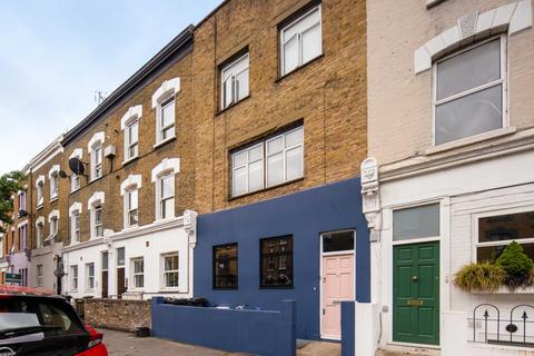 2 bedroom flat for sale, Chatsworth Road, Lower Clapton, London, E5