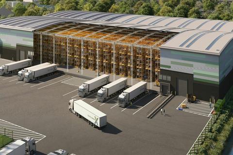 Distribution warehouse to rent, St Albans Rd South Mimms EN6 3ND
