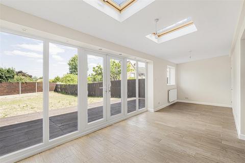 47 Blakeland Hill, Duxford, Cambridge, CB22 4RX