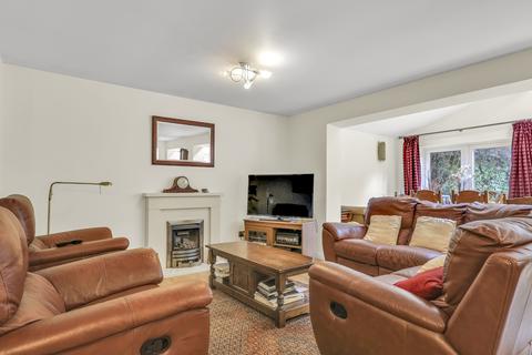 3 Coppice Avenue, Great Shelford, Cambridge, CB22 5AQ