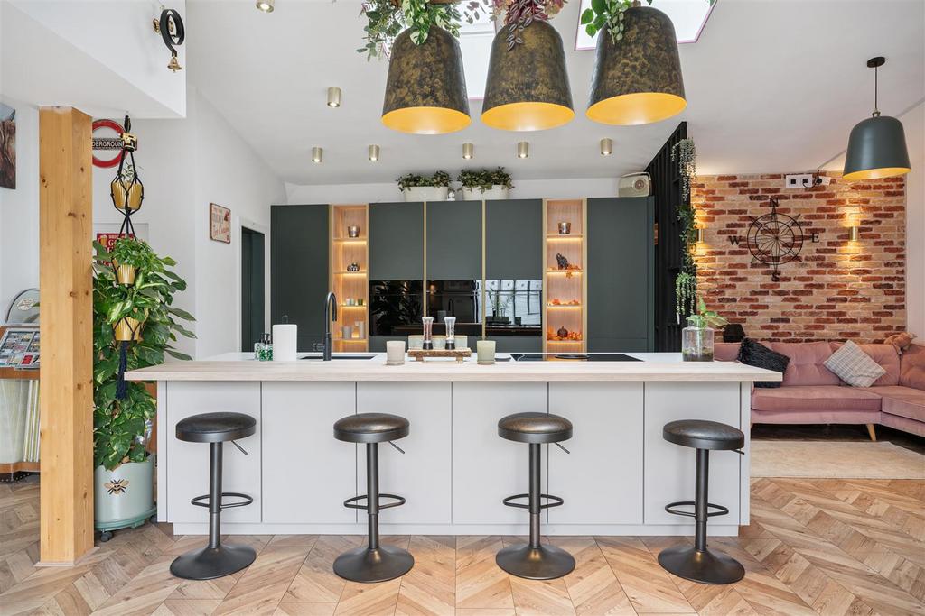Breakfast Bar