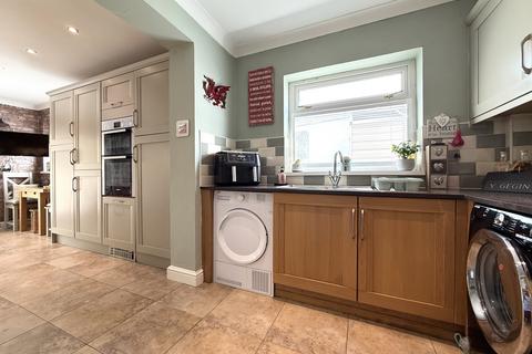 3 bedroom semi-detached bungalow for sale, Penderyn, Aberdare CF44